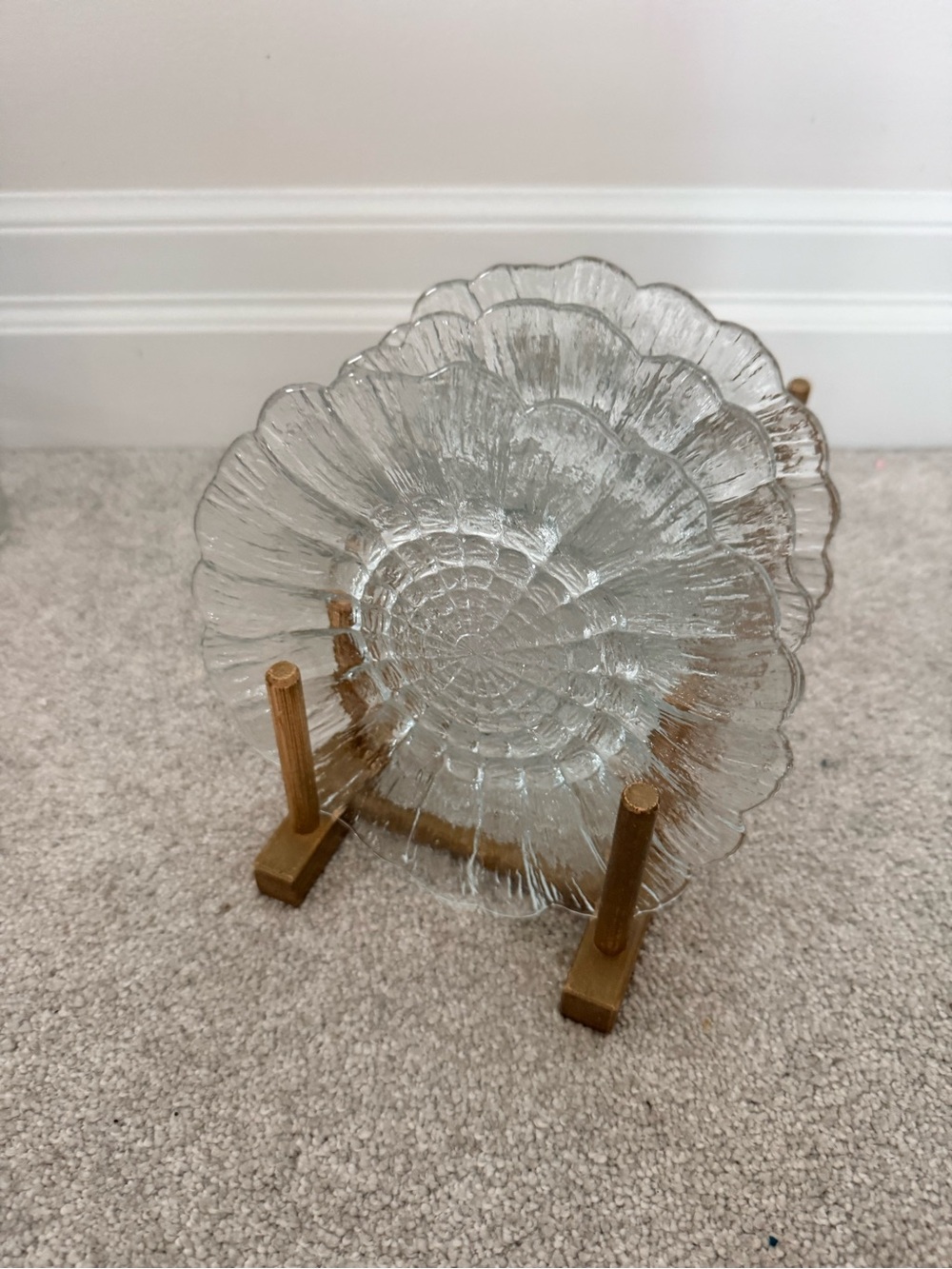 Clear Scalloped Glass plates set of 3